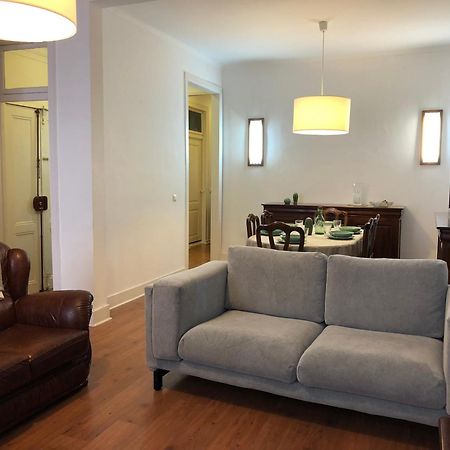Charming 2 Bedroom Apartment - Bairro Alto, Principe Real ลิสบอน ภายนอก รูปภาพ