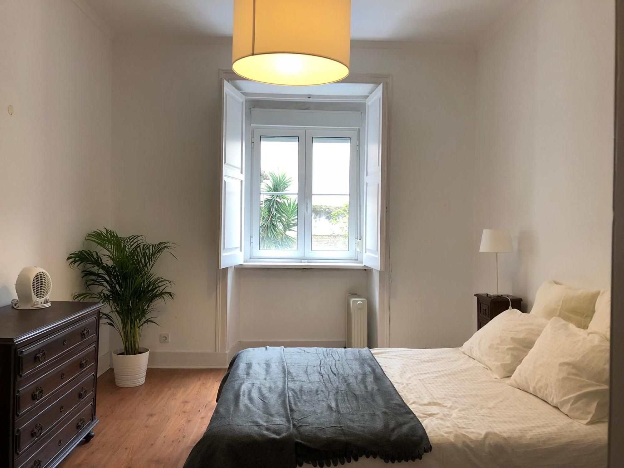 Charming 2 Bedroom Apartment - Bairro Alto, Principe Real ลิสบอน ภายนอก รูปภาพ